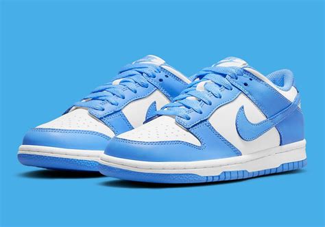 nike dunks unc colors